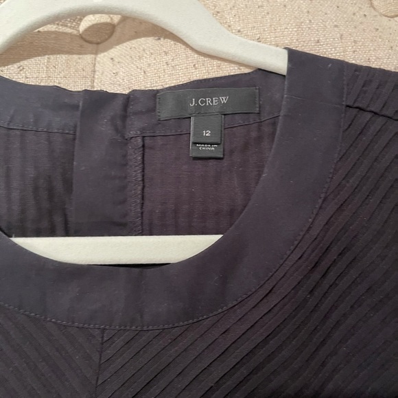 J Crew women’s sleeveless black top NWOT - Picture 2 of 3